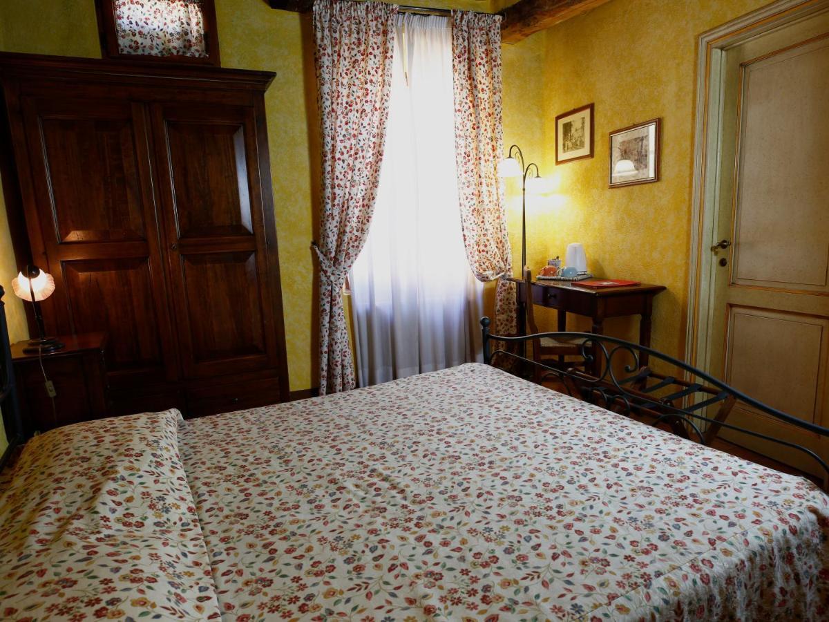 La Locanda Di Montisi B&B 特雷宽达 外观 照片