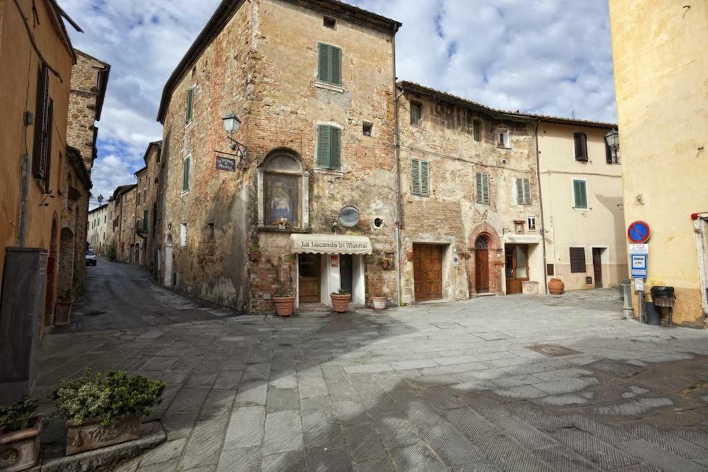 La Locanda Di Montisi B&B 特雷宽达 外观 照片